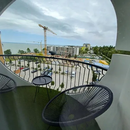 아파트 Lakeside *